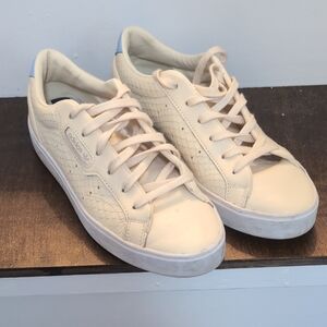 Adidas Women's Cream Sneakers